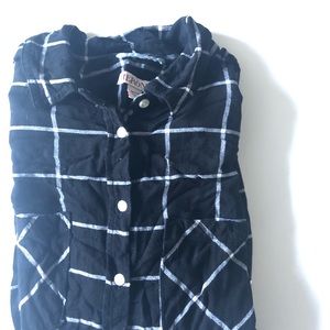 L/S black and white window pane shirt